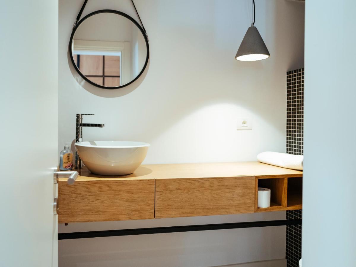Central Modern Design Apartment Bukarest Eksteriør billede
