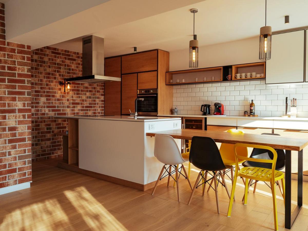 Central Modern Design Apartment Bukarest Eksteriør billede