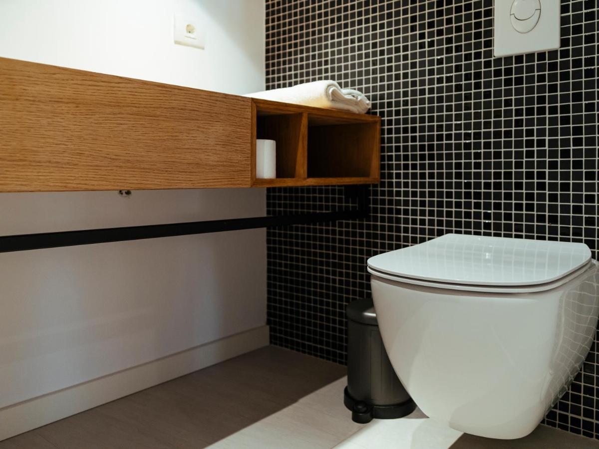 Central Modern Design Apartment Bukarest Eksteriør billede