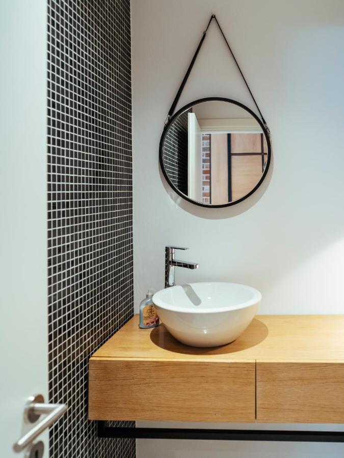 Central Modern Design Apartment Bukarest Eksteriør billede