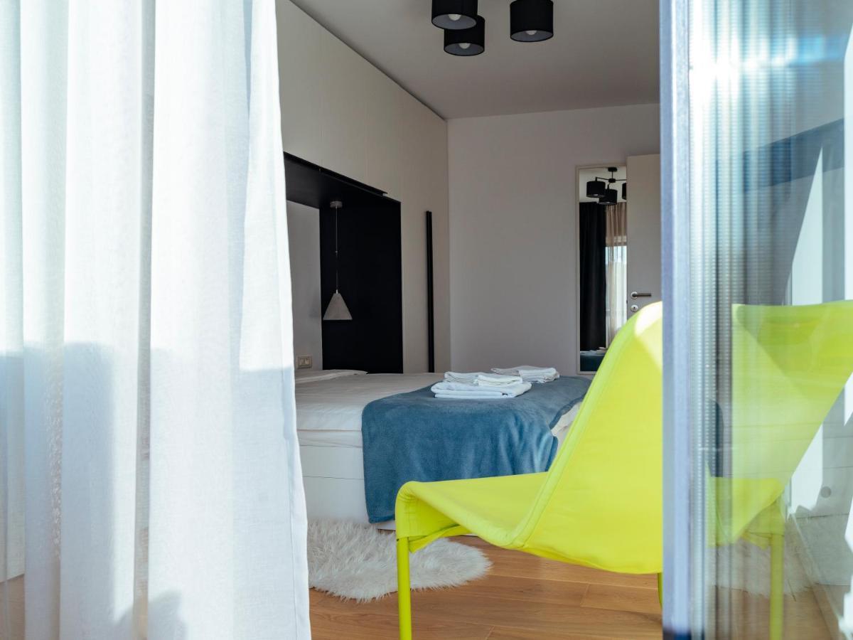 Central Modern Design Apartment Bukarest Eksteriør billede