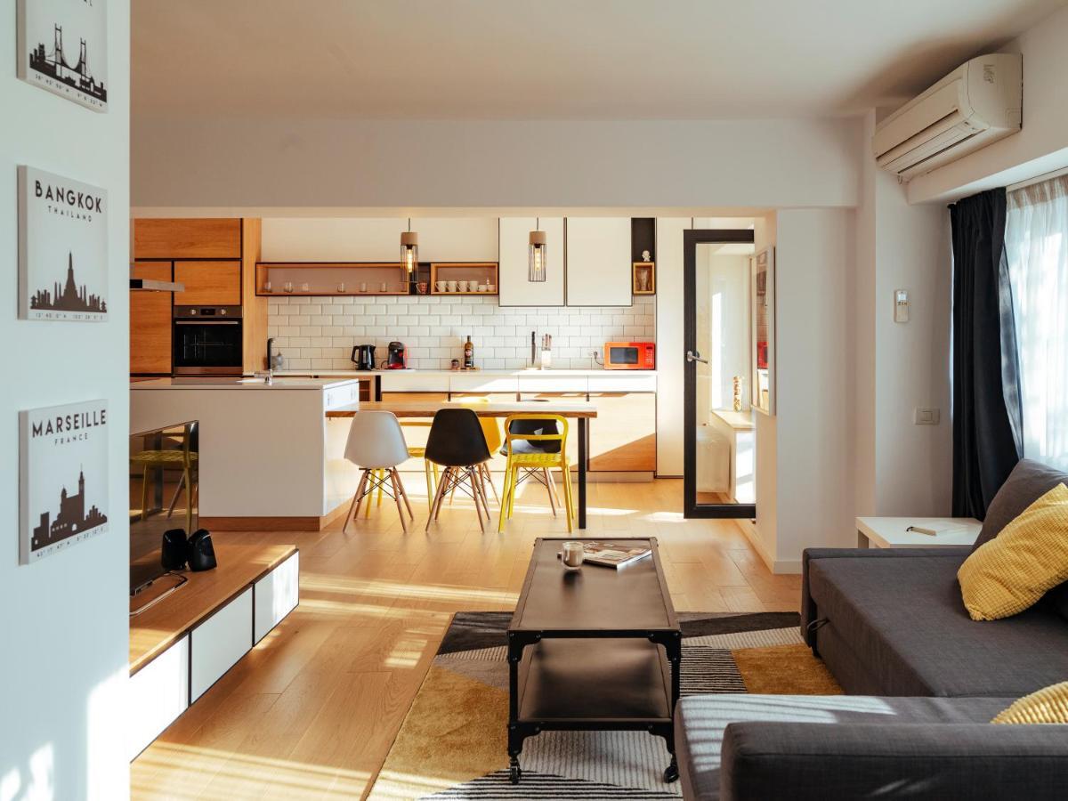 Central Modern Design Apartment Bukarest Eksteriør billede